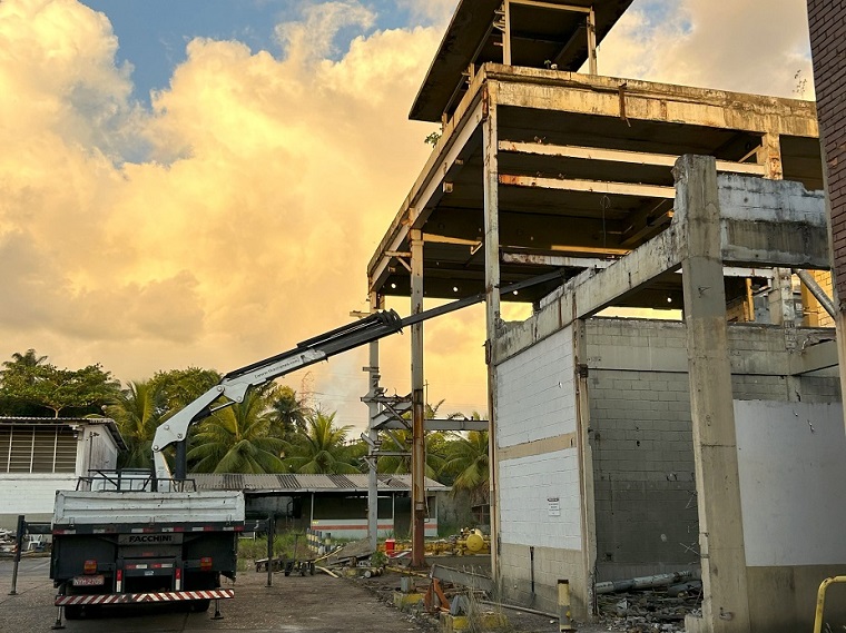 reciclemais-desmonte-industrial